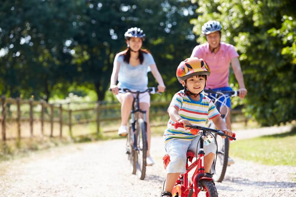 lợi ích xe đạp trẻ em gắn kết tình thương 